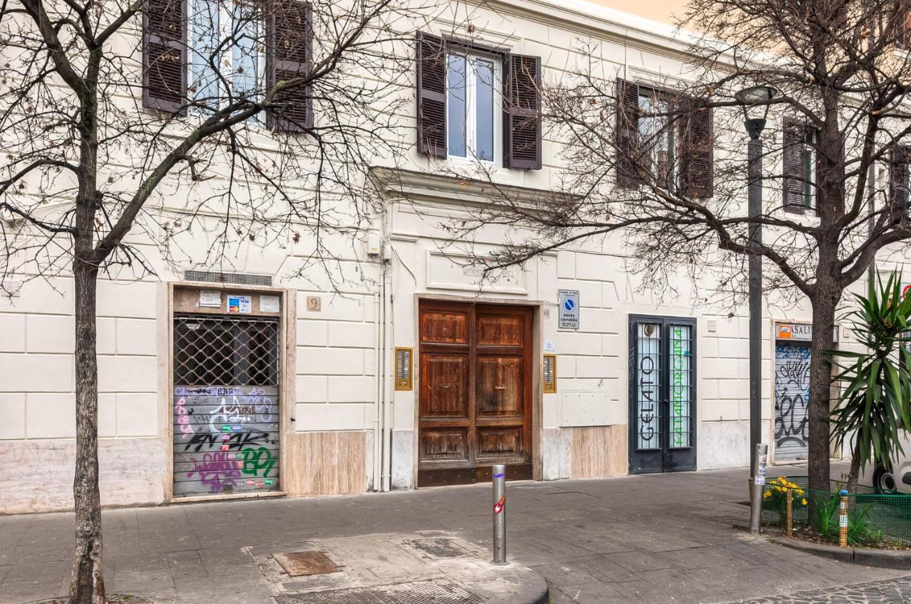 S. Cosimato Trastevere — Photos 1